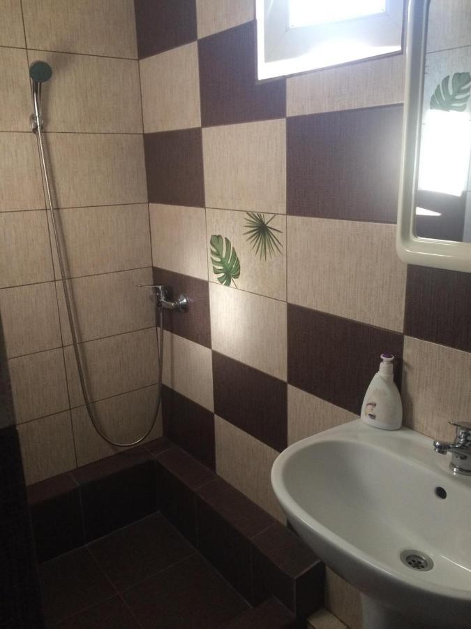 Pensiunea Everest Craiova Exterior foto