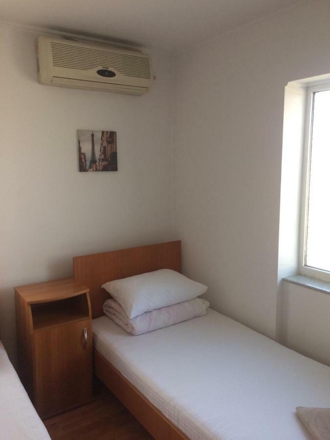 Pensiunea Everest Craiova Exterior foto