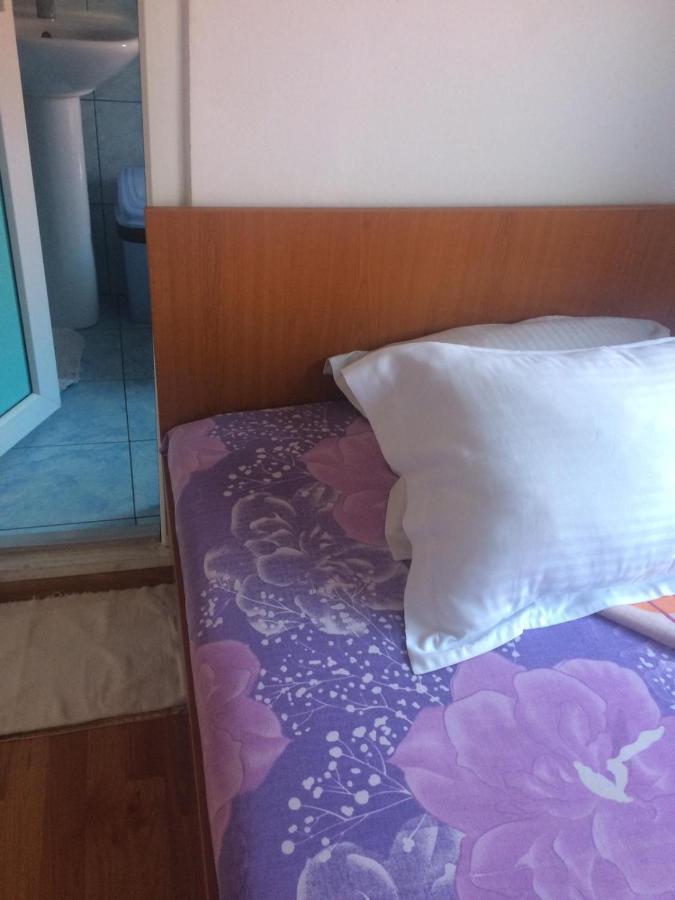 Pensiunea Everest Craiova Exterior foto